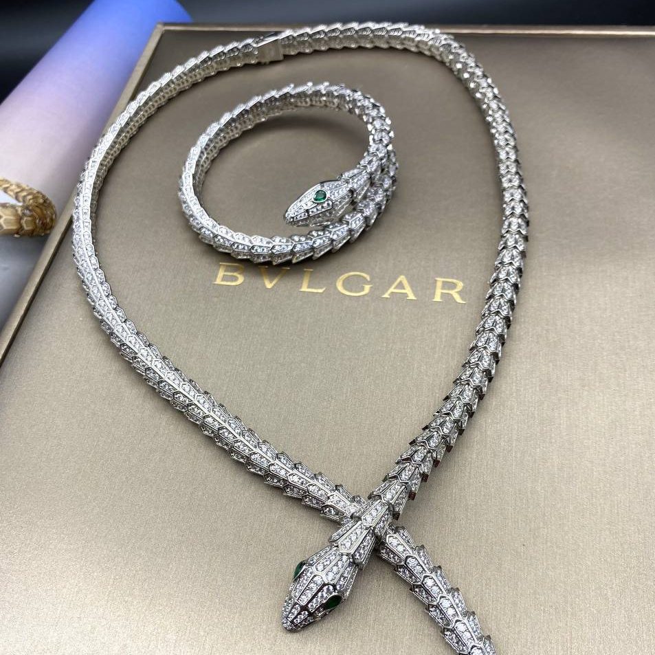 Bvlgari serpenti discount колье