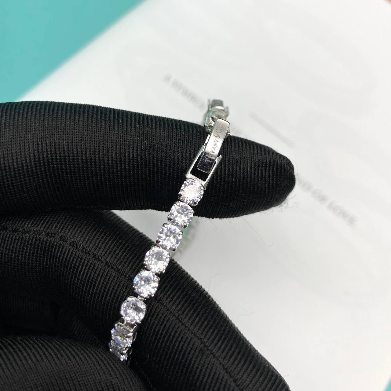 Фото Колье Tiffany & Co Victoria 10270