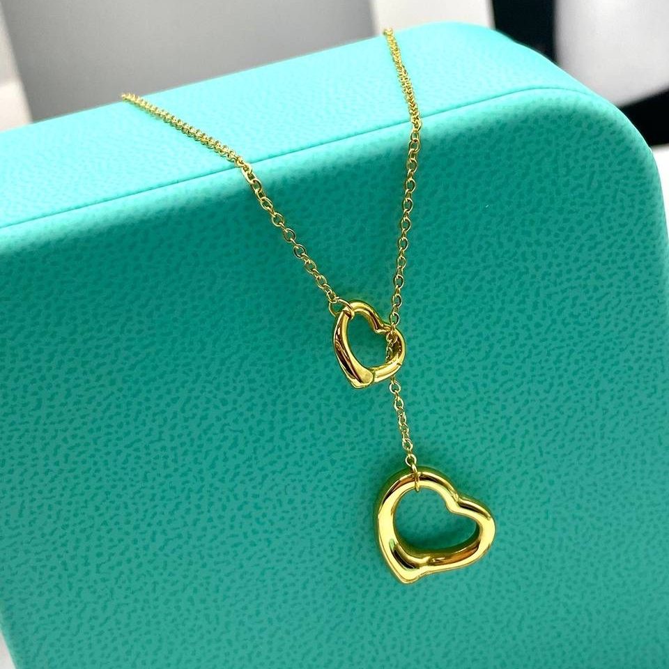 Фото Колье Tiffany & Co Open Heart 10301