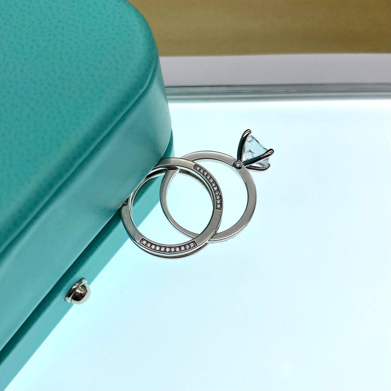 Фото кольца Tiffany & Co 10317