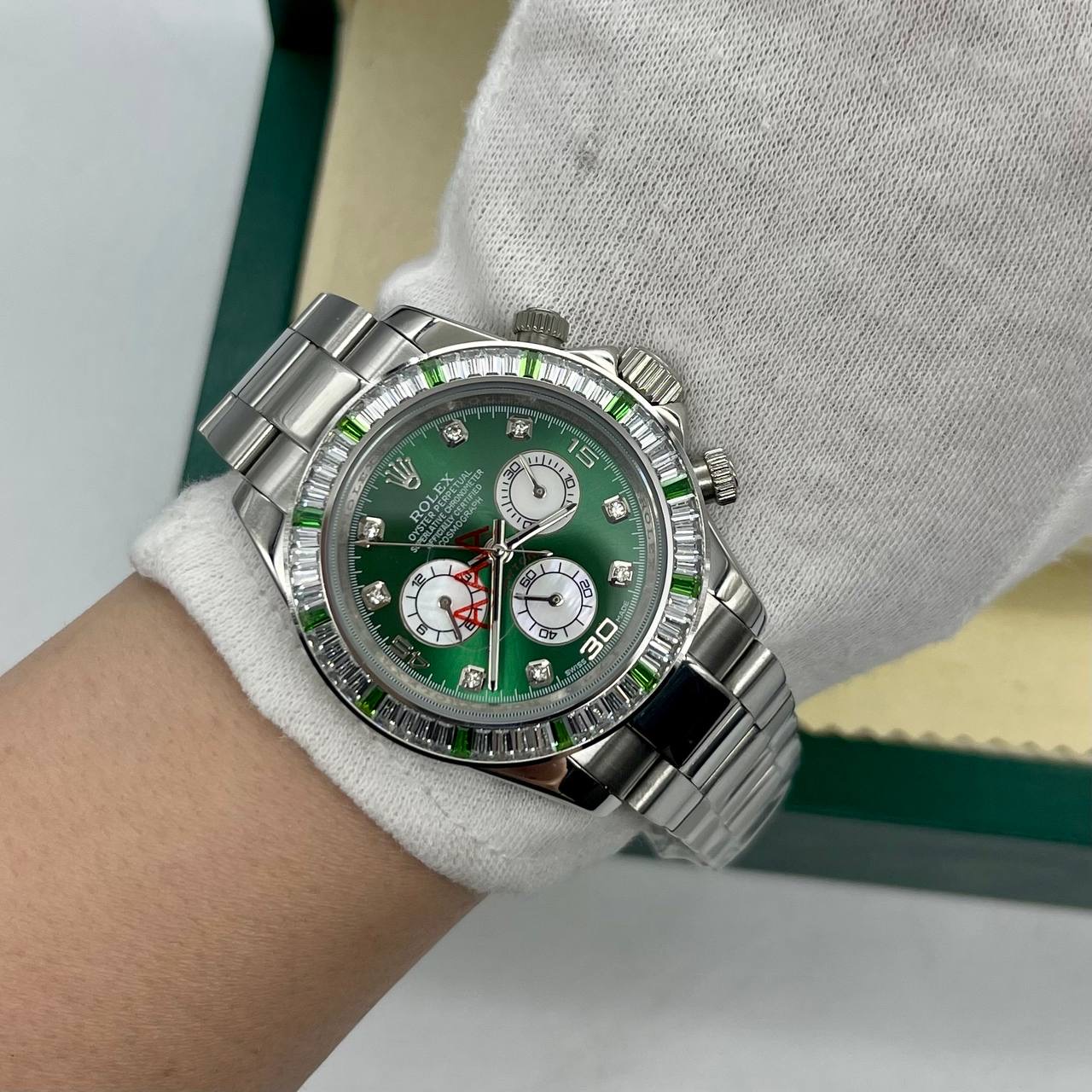 Фото часов Rolex Daytona 40 mm 10380