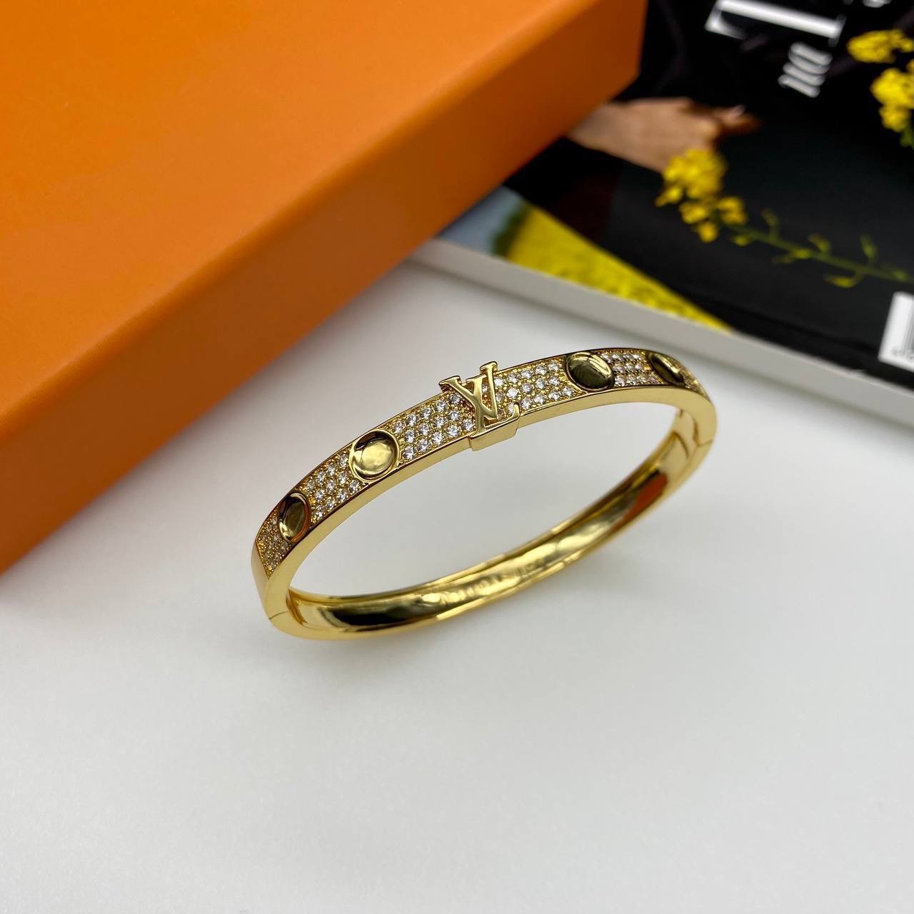 Купить женский браслет Louis Vuitton Луи Виттон в интернетмагазине   Snikco