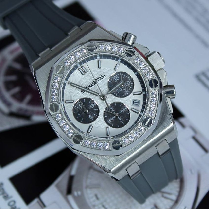 Фото часов Audemars Piguet Royal Oak Offshore 1026