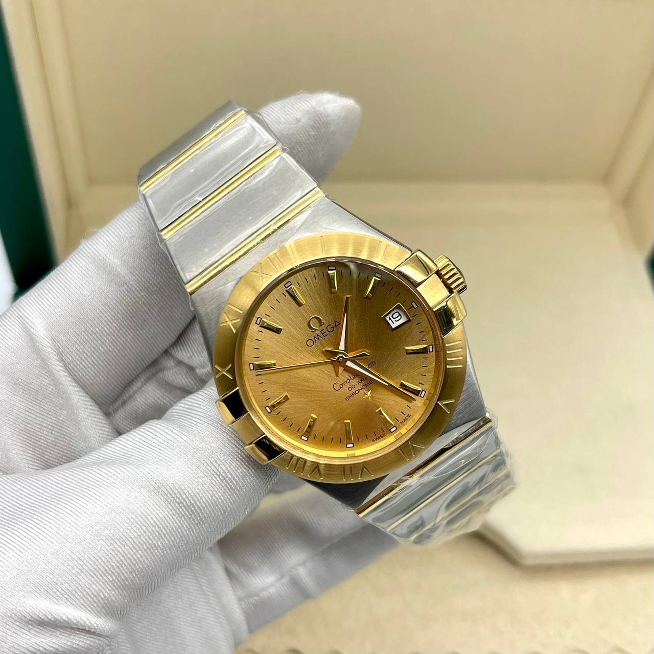 Фото часов Omega Constellation Co-axial Master 1041