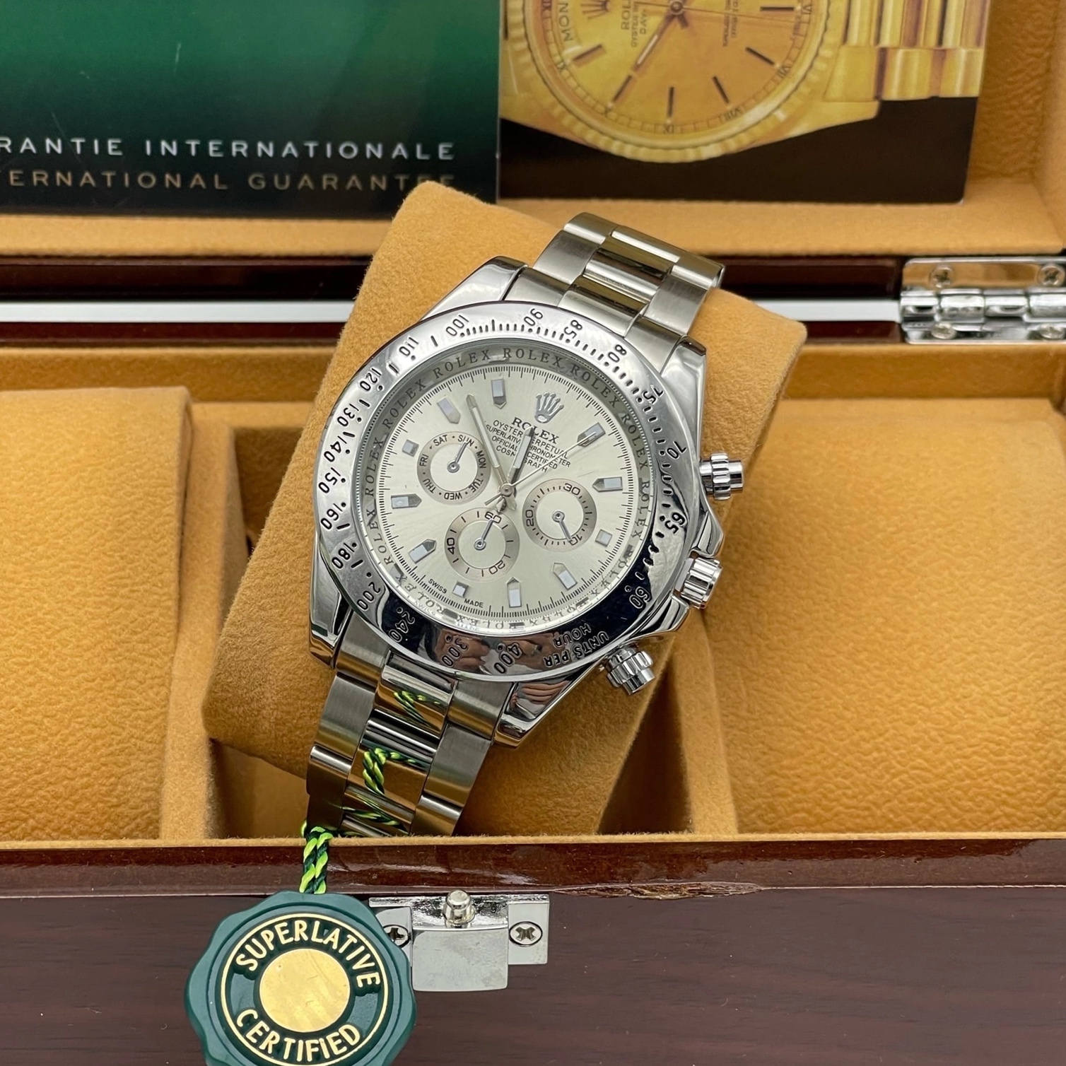 Фото часов Rolex Daytona 40 mm 1467