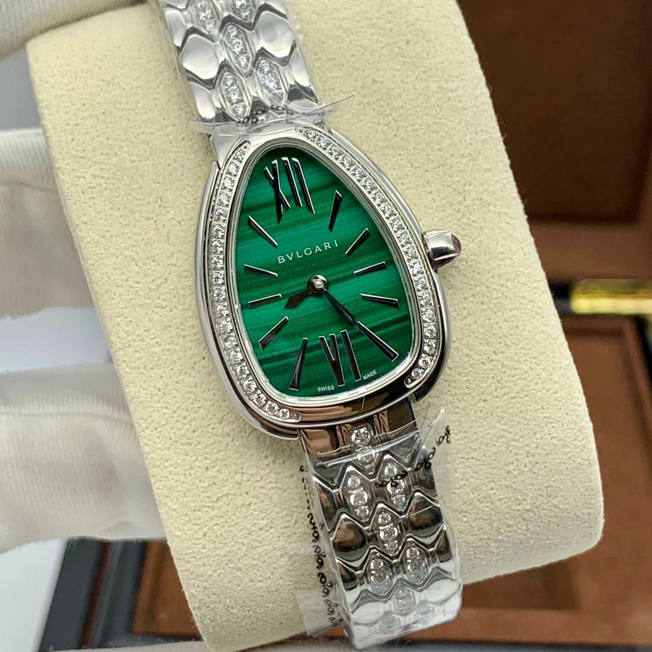 Фото часов Bvlgari Serpenti Seduttori 1518