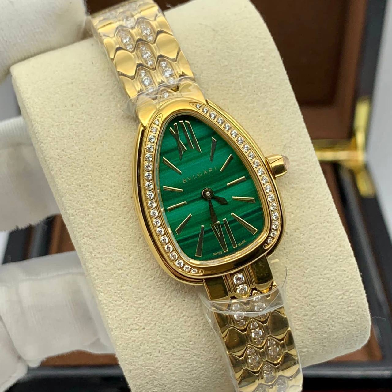 Фото часов Bvlgari Serpenti Seduttori 1524