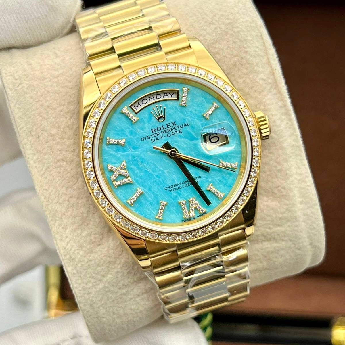 Фото часов Rolex Day-Date 36 mm 1588