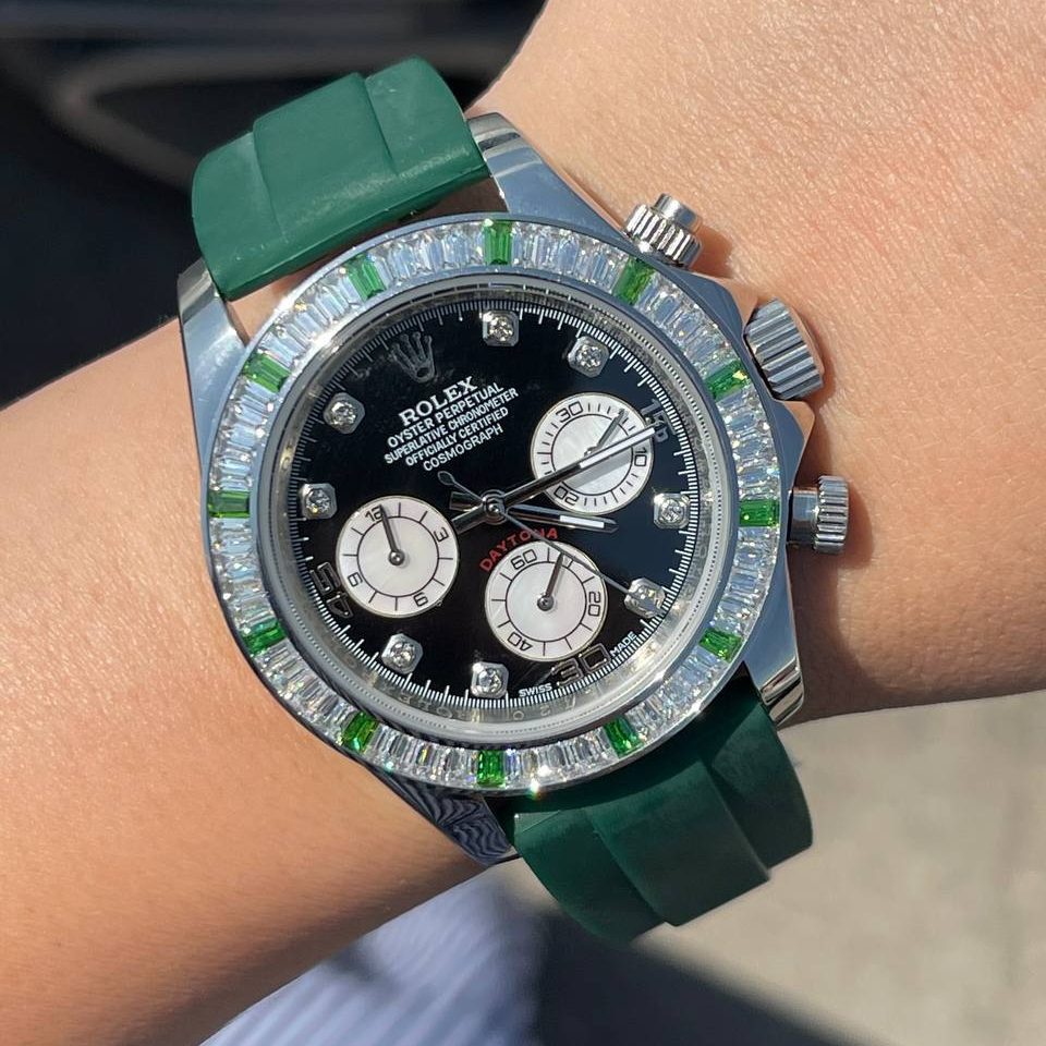 Фото часов Rolex Daytona 40 mm 1550