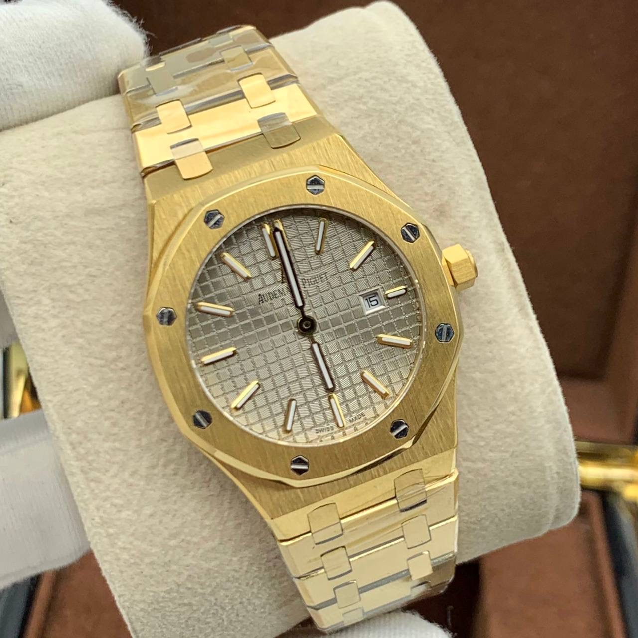 Фото часов Audemars Piguet Royal Oak Ladies Selfwinding 1599