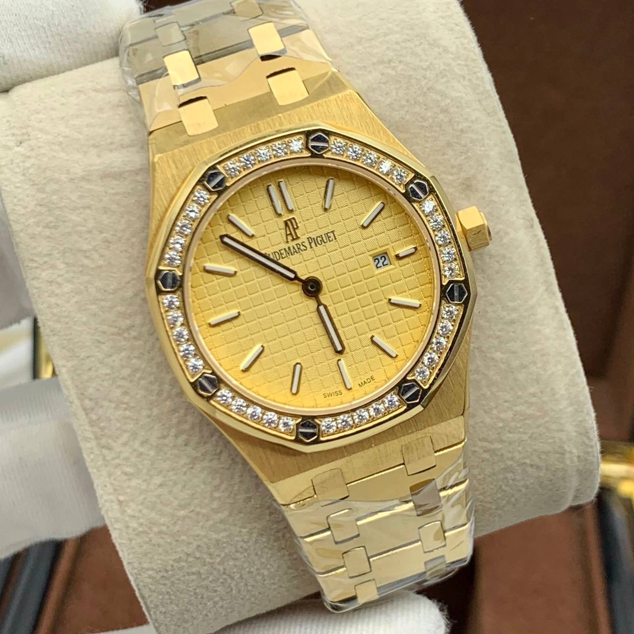 Фото часов Audemars Piguet Royal Oak Ladies Selfwinding 1600