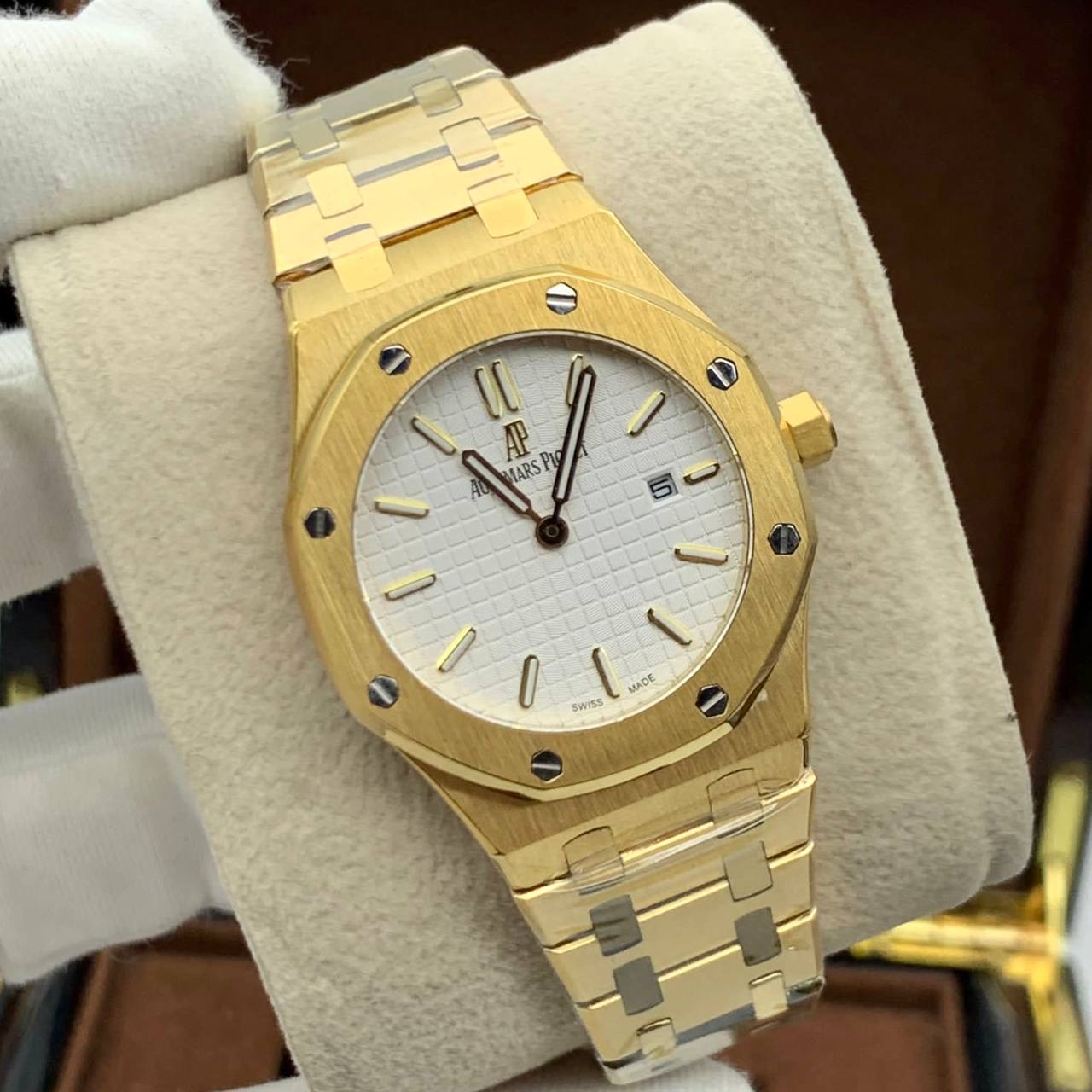 Фото часов Audemars Piguet Royal Oak Ladies Selfwinding 1604