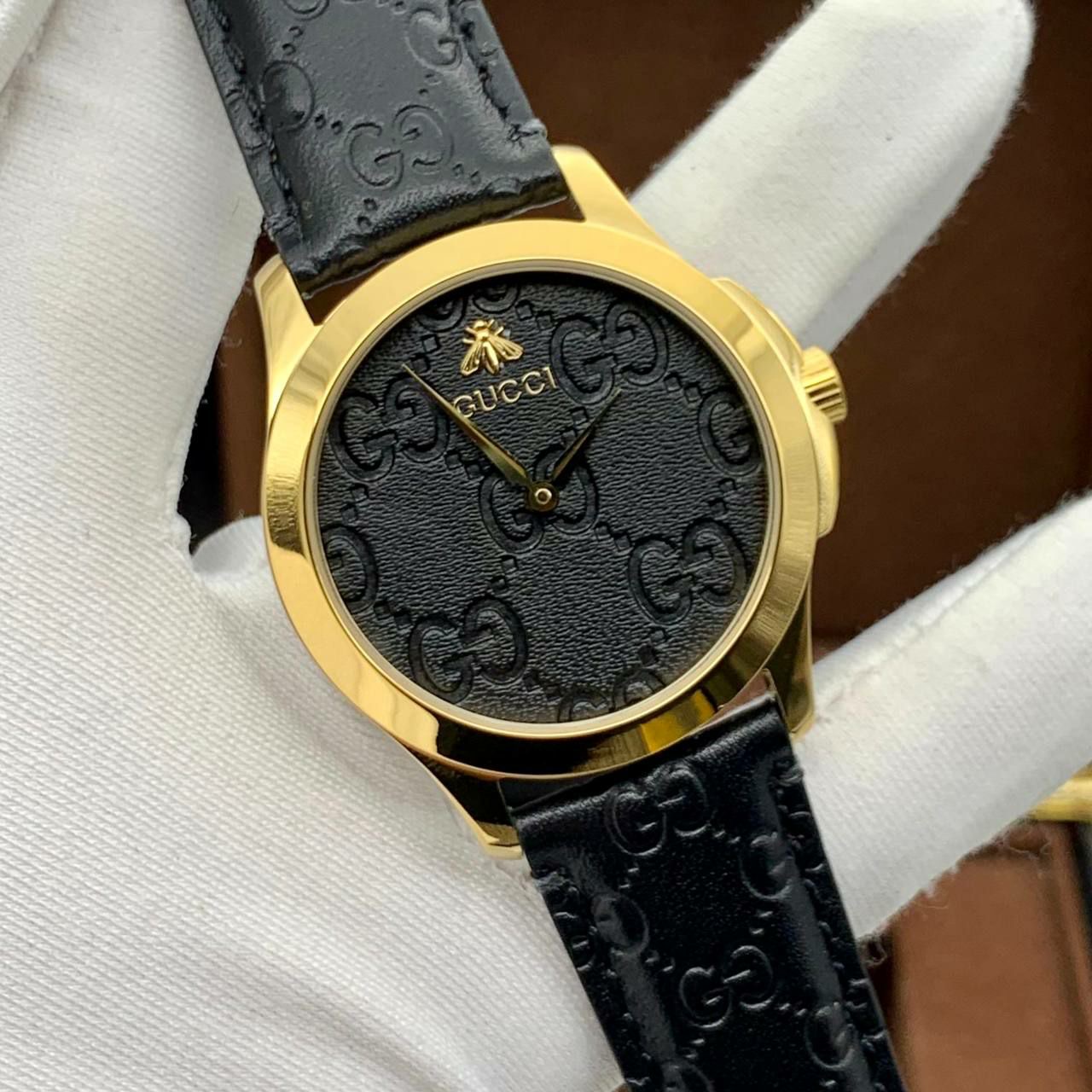 Фото часов Gucci G-Timeless 1567