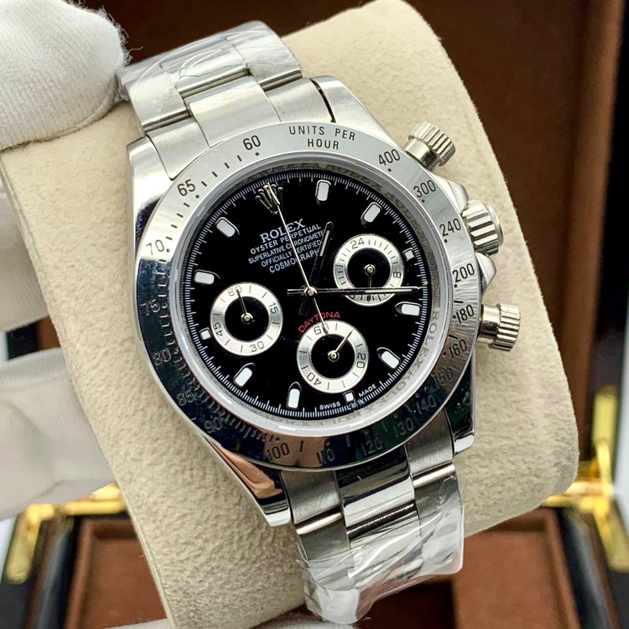 Фото часов Rolex Daytona 40 mm 1555