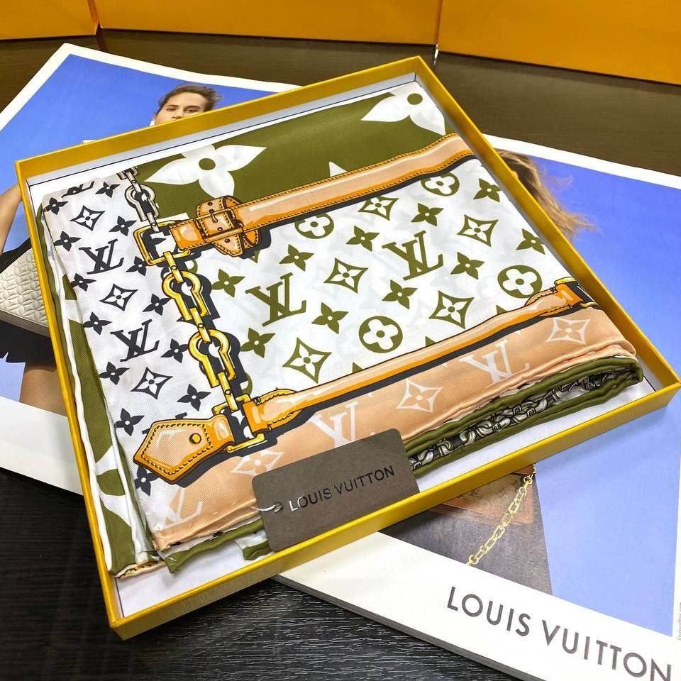 Платок Louis Vuitton Monogram Confidential S1359