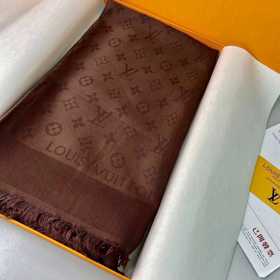 Фото Палантин Louis Vuitton Monogram M1151