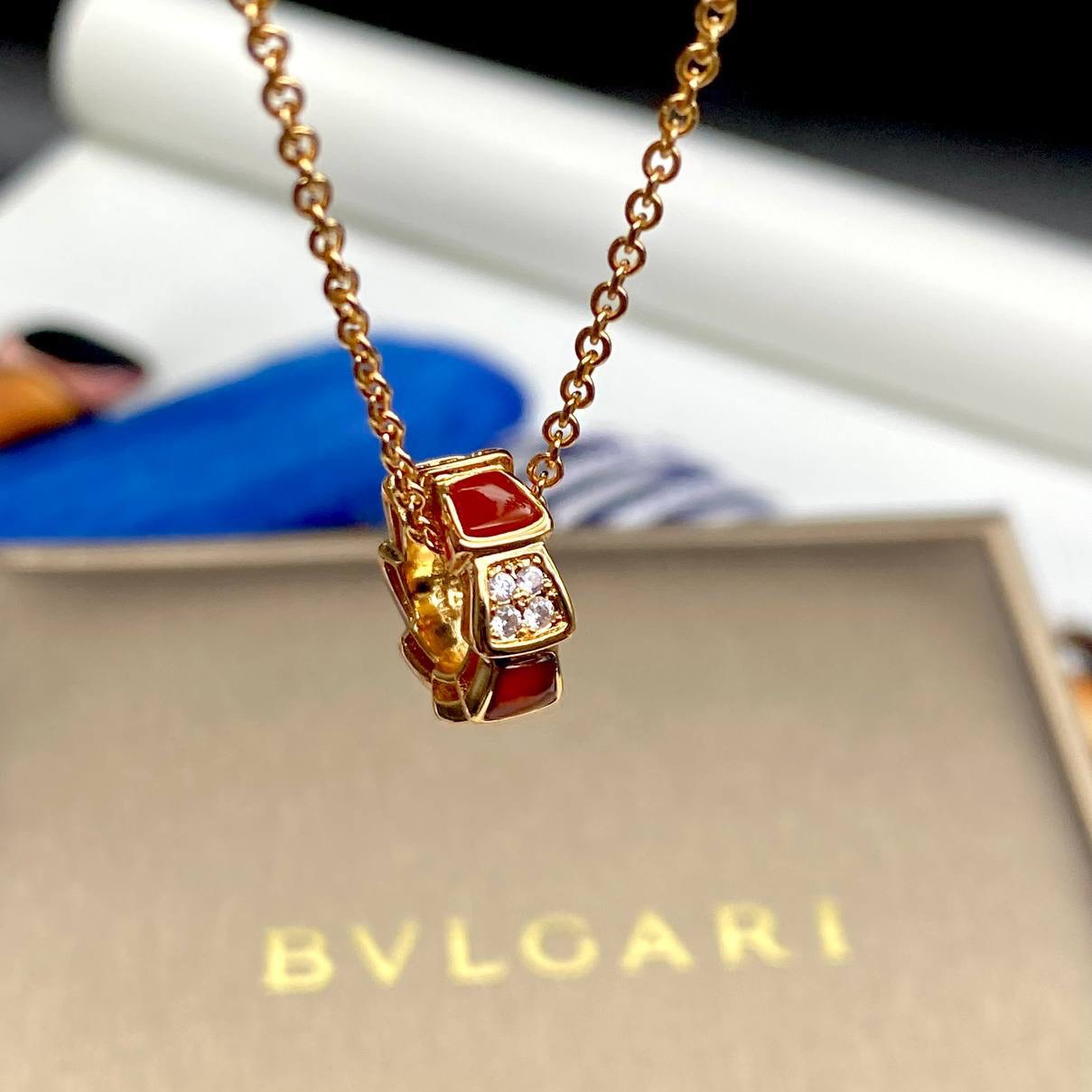 Фото Колье Bvlgari M1469