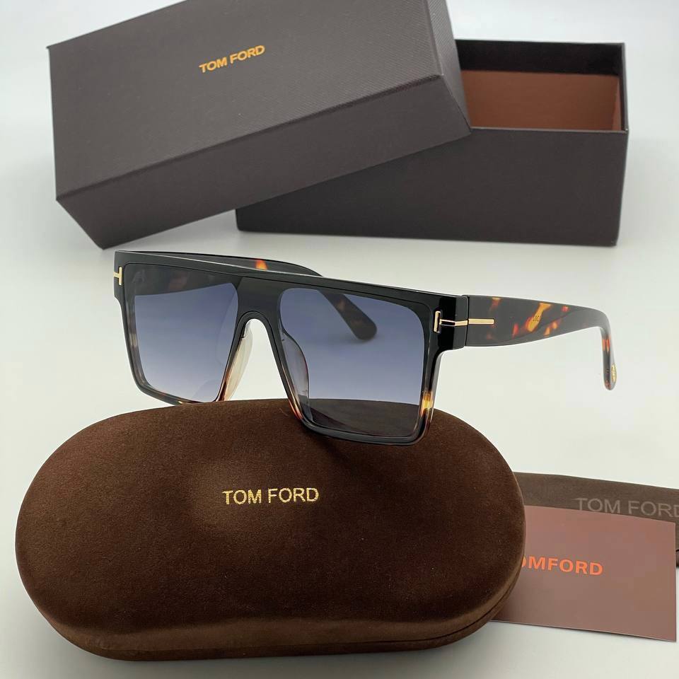 Фото Очки Tom Ford S1523