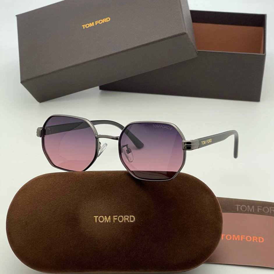 Фото Очки Tom Ford S1552