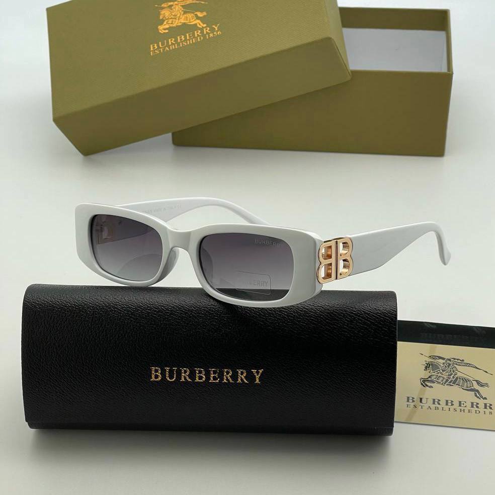 Фото Очки Burberry S1962