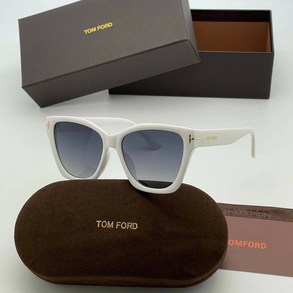 Фото Очки Tom Ford S1967