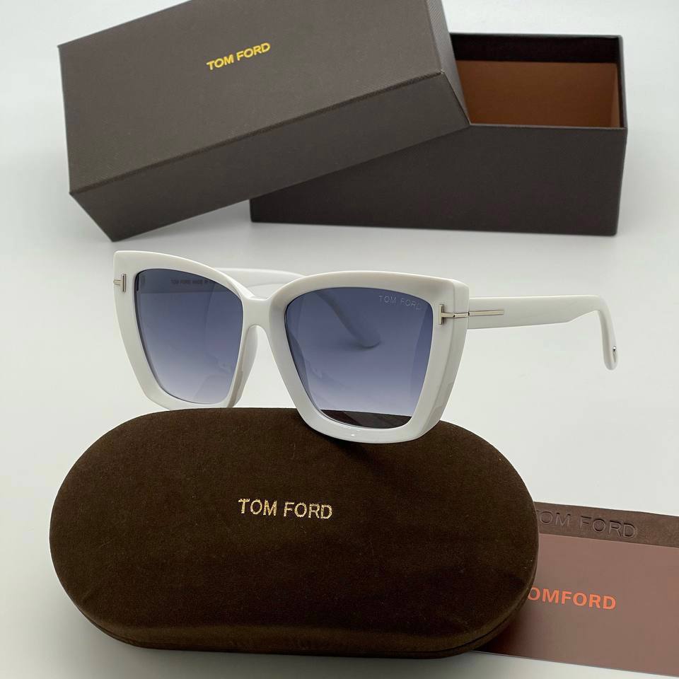 Фото Очки Tom Ford S1989