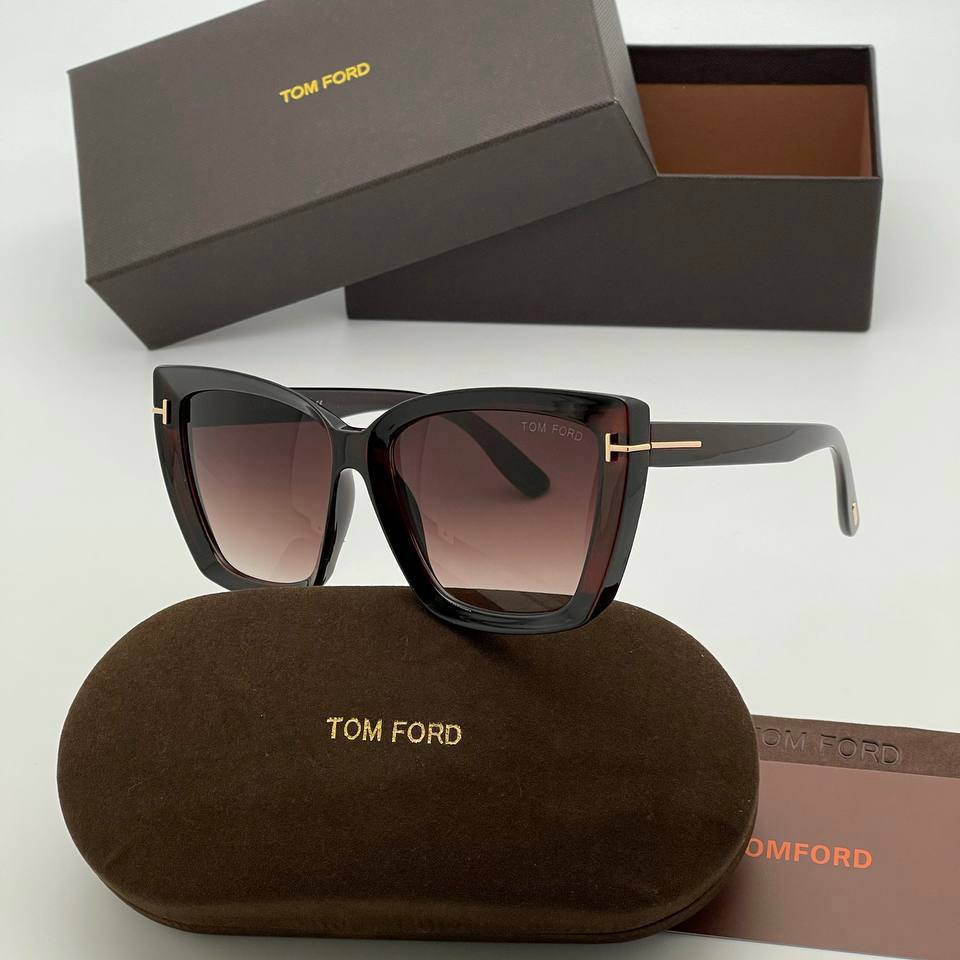 Фото Очки Tom Ford S1992