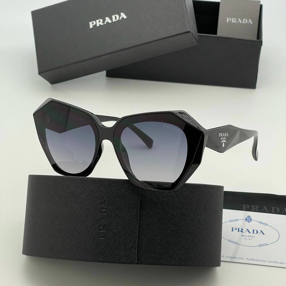 Фото Очки Prada S2042