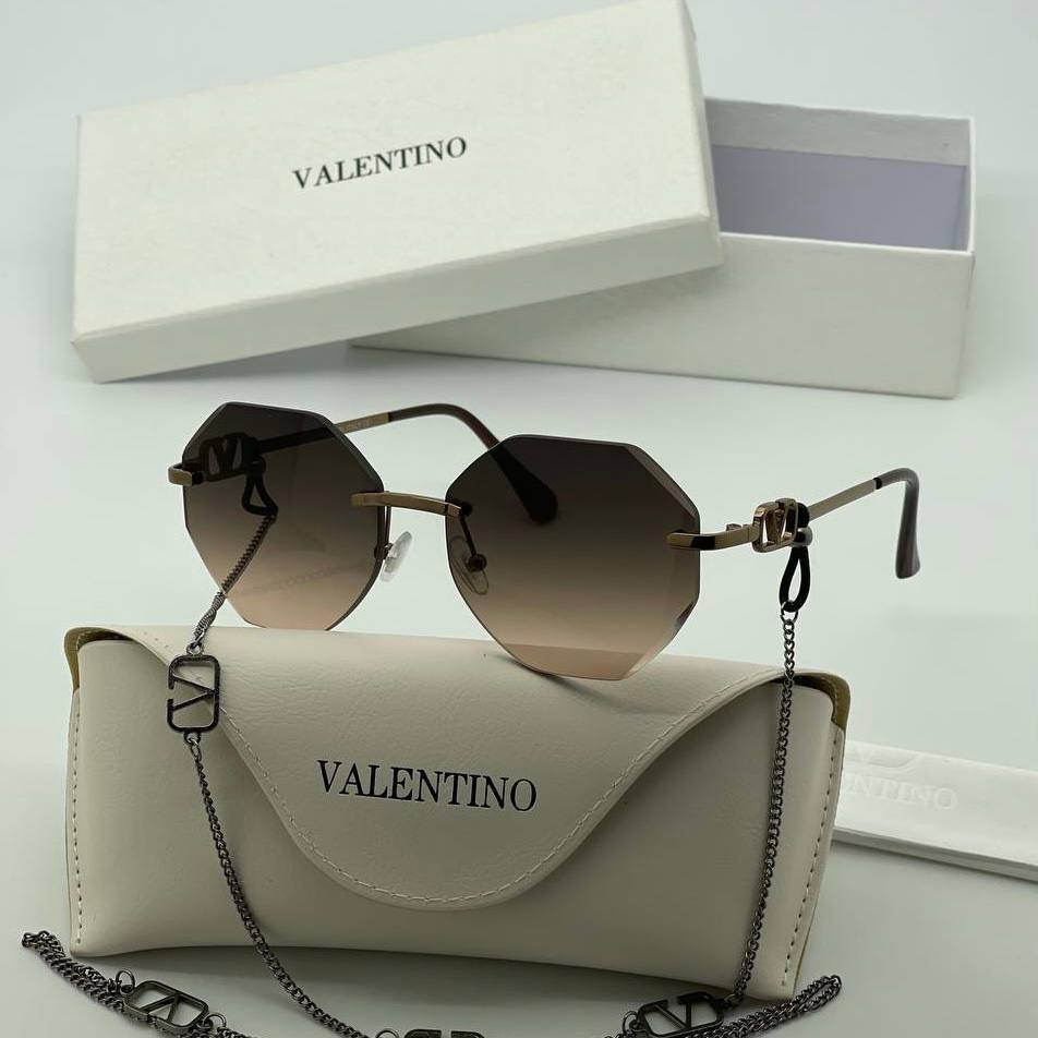 Фото Очки Valentino S2046