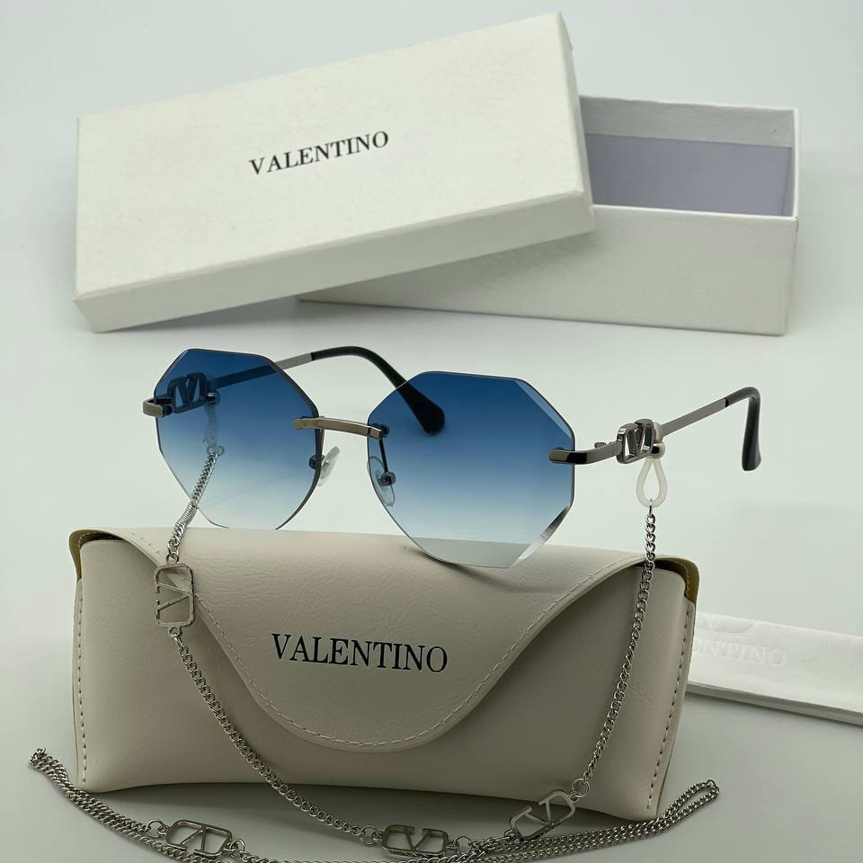 Фото Очки Valentino S2052