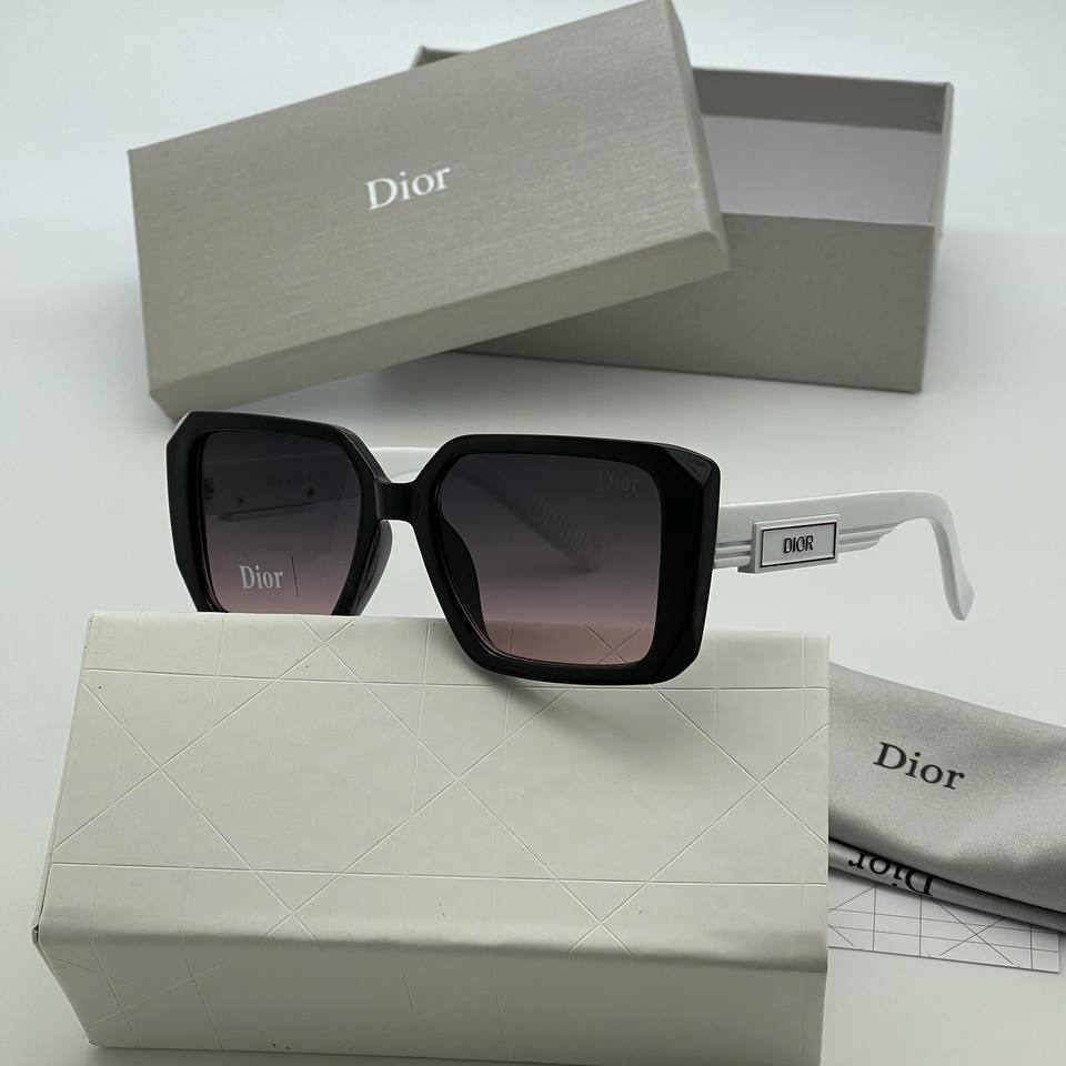 Фото Очки Dior S2011