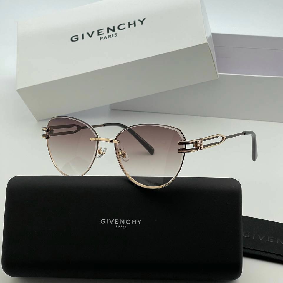 Фото Очки Givenchy S2119