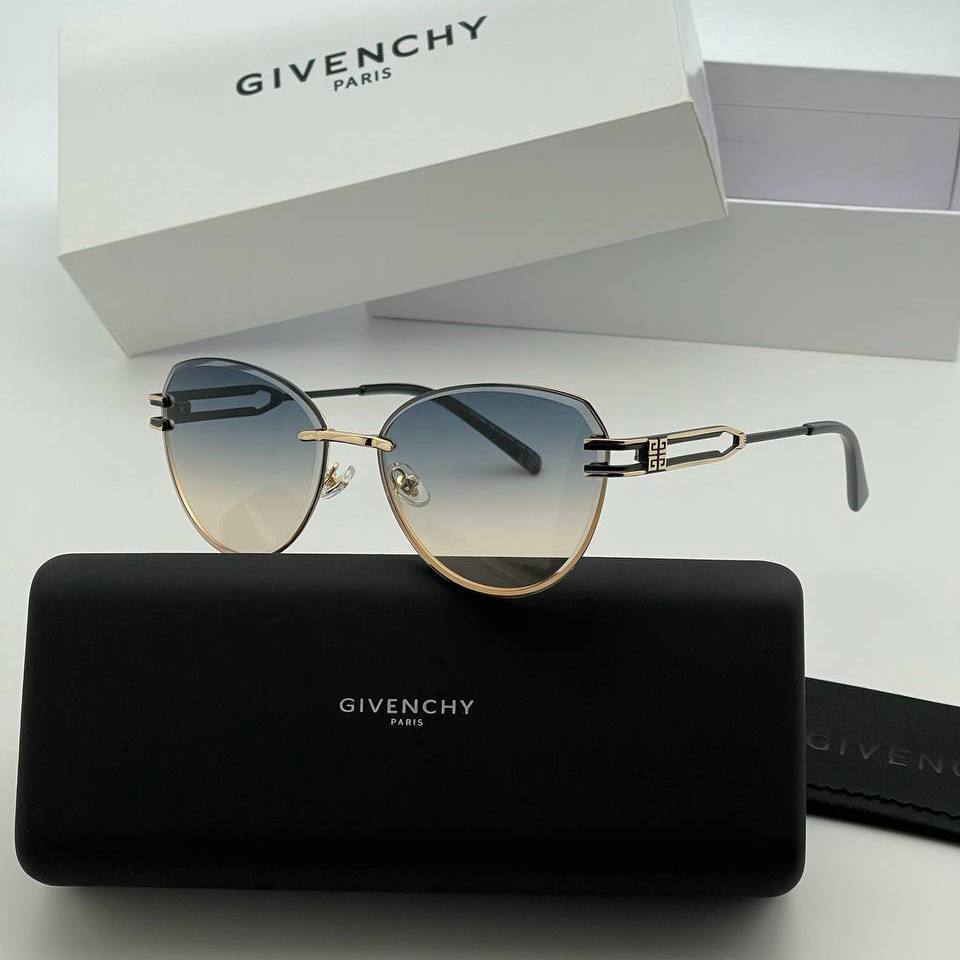 Фото Очки Givenchy S2122