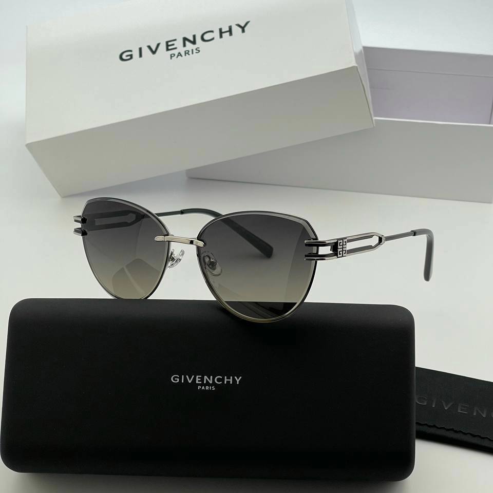 Фото Очки Givenchy S2123