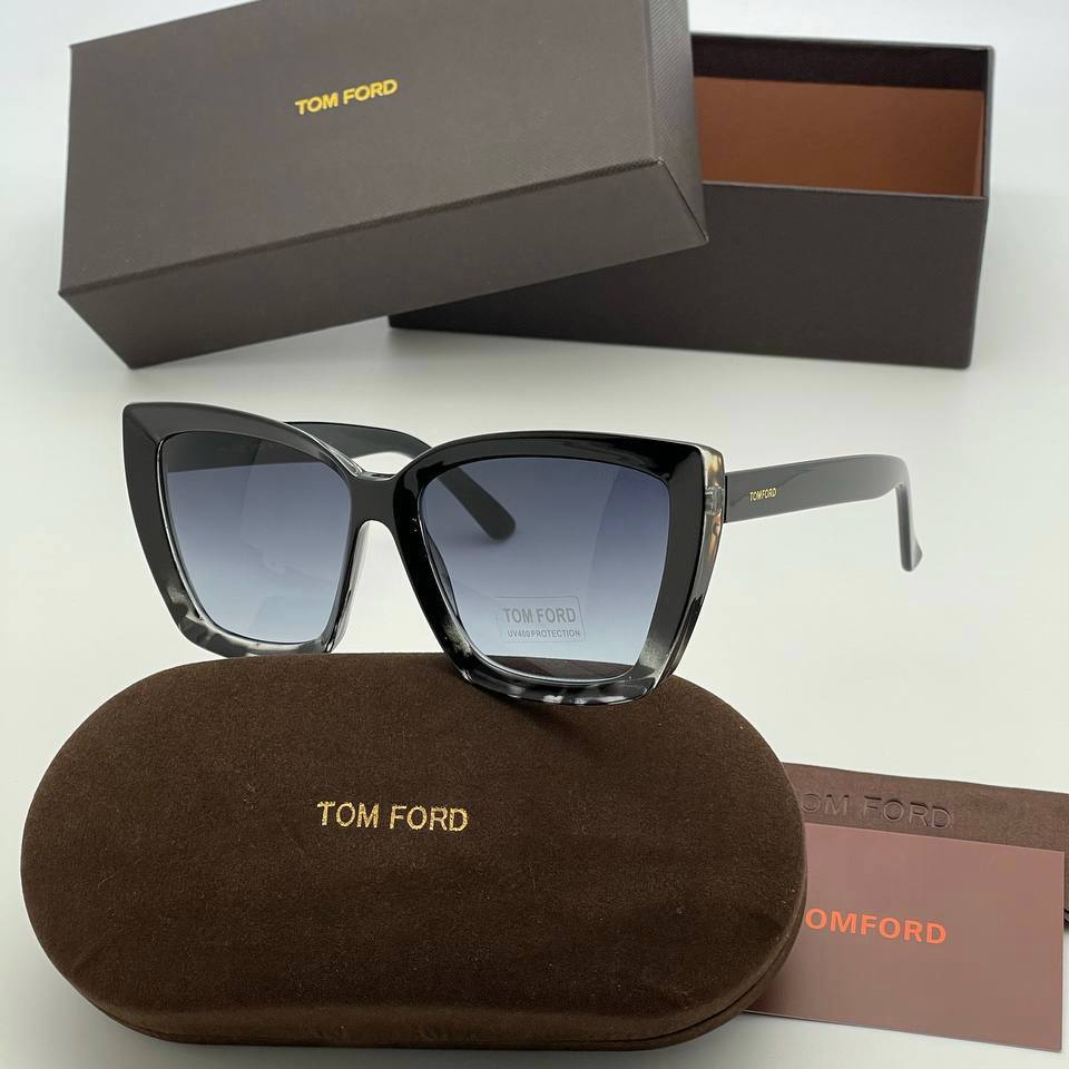 Фото Очки Tom Ford S2133