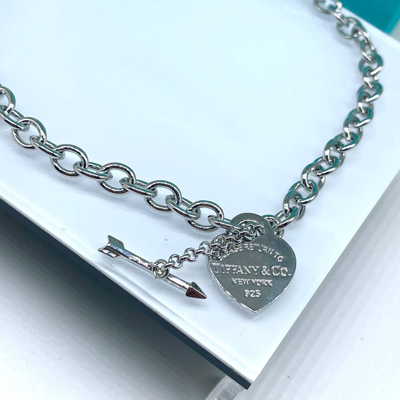 Фото Колье Return to Tiffany & Co Lovestruck B1695