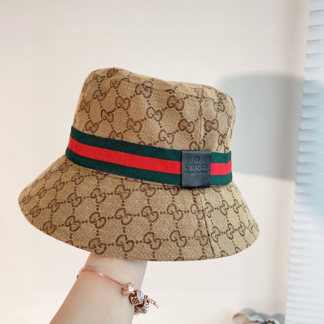 Фото Панама Gucci GG S2721