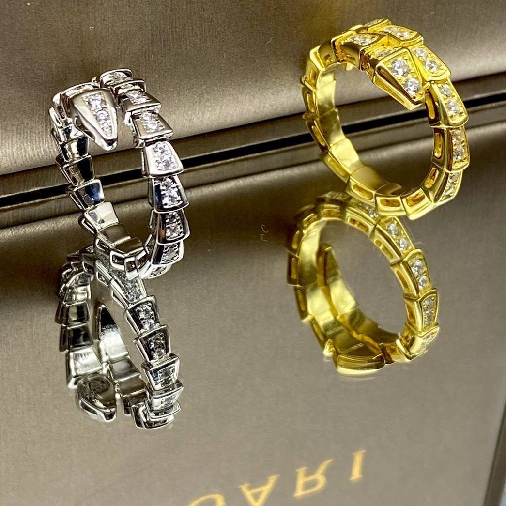 Фото Кольцо Bvlgari Serpenti S3164