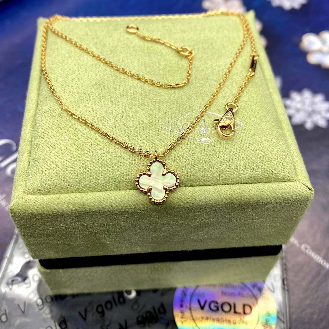 Фото Колье Van Cleef & Arpels Vintage Alhambra S3173
