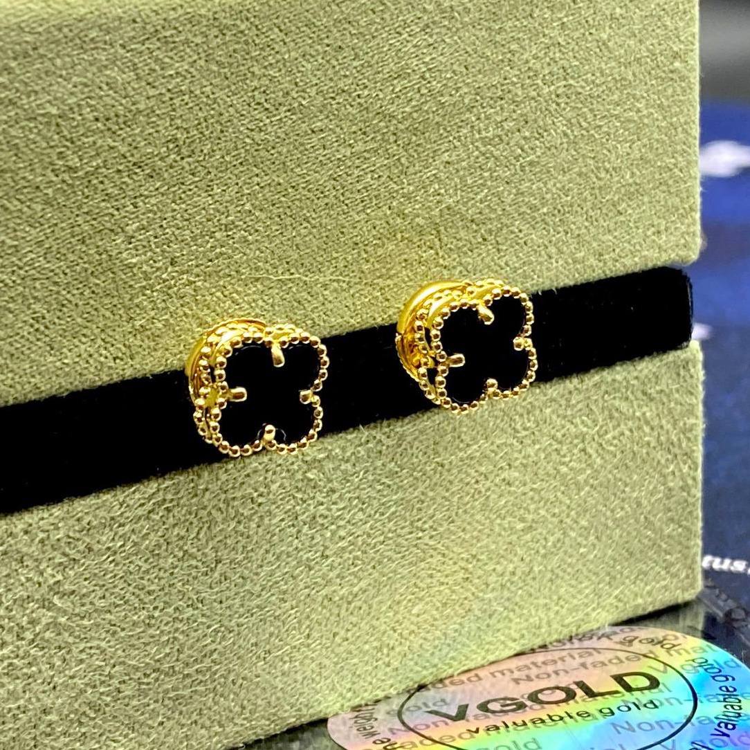 Фото Серьги Van Cleef & Arpels Vintage Alhambra S3174