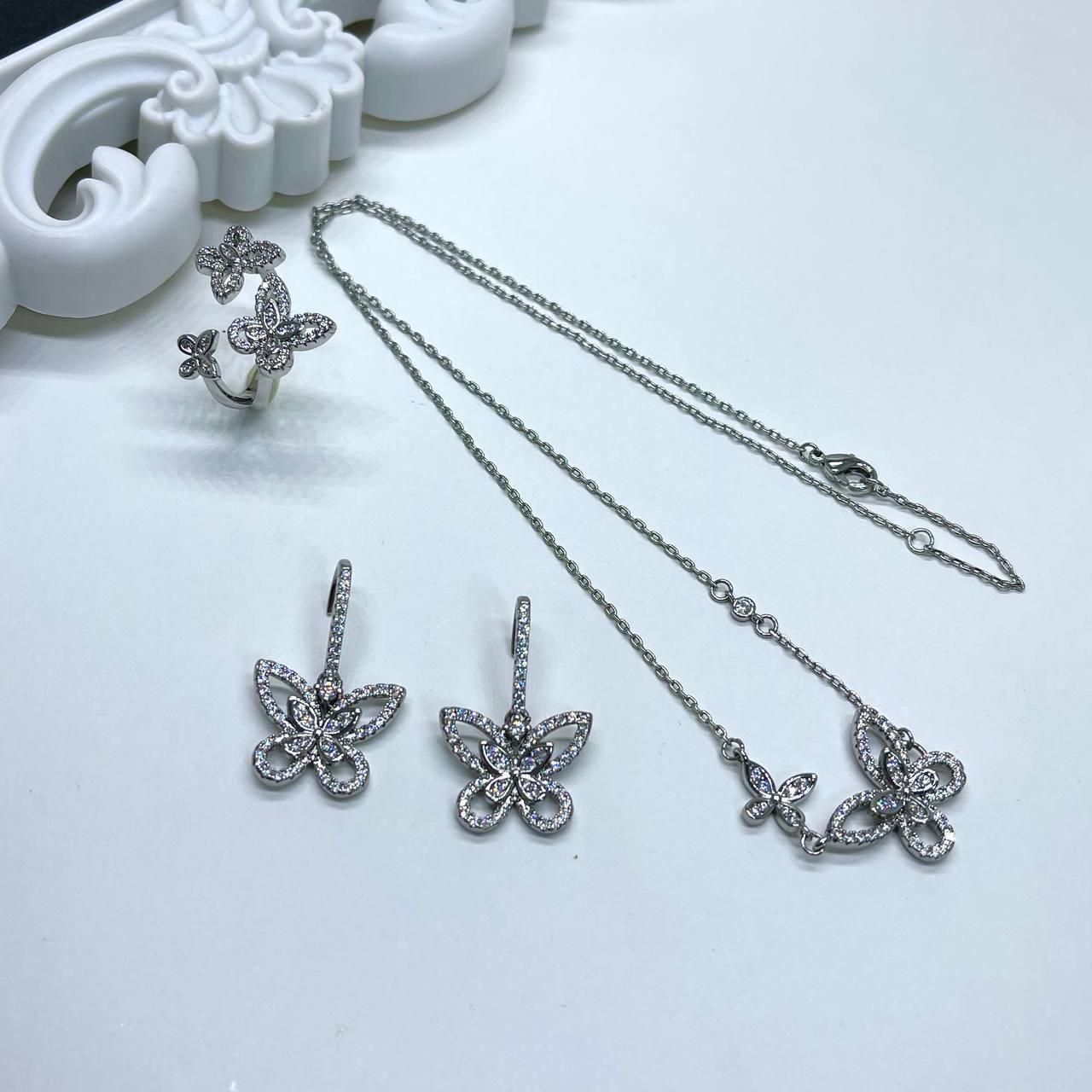 Фото Серьги Graff Graff Butterfly B2023