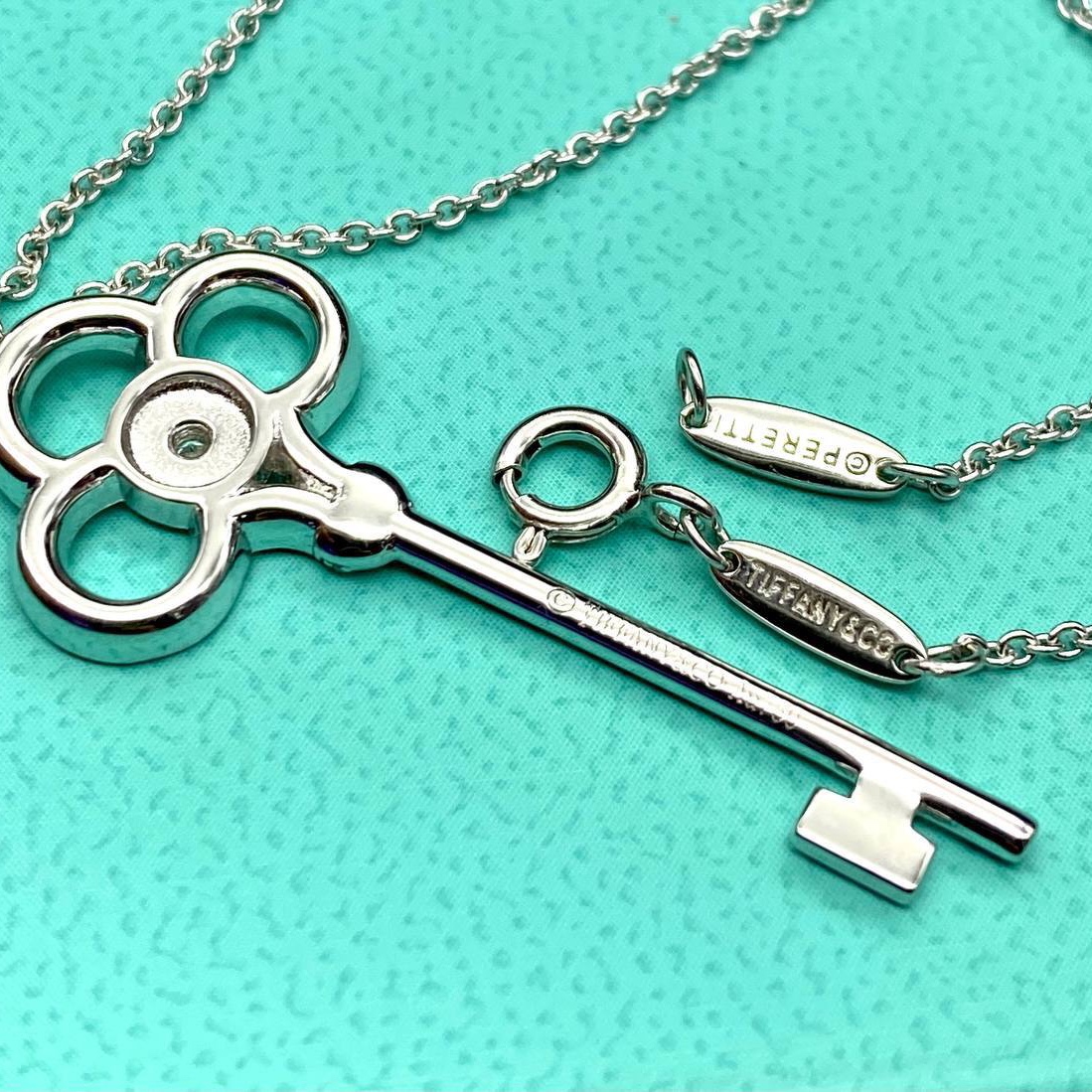 Фото Подвеска на цепочке Tiffany & Co Keys B2092