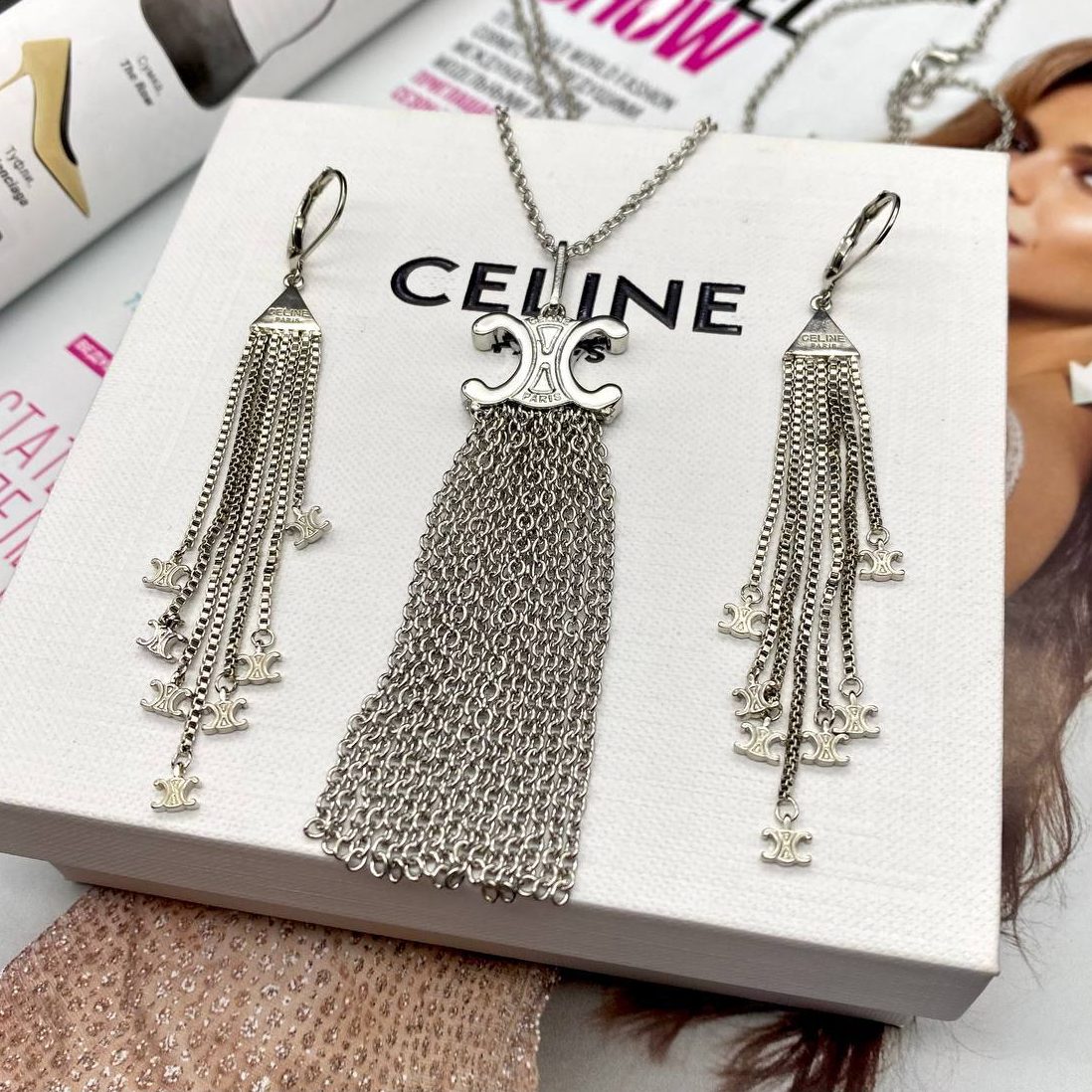 Фото Серьги Celine Triomphe Fringe S3252