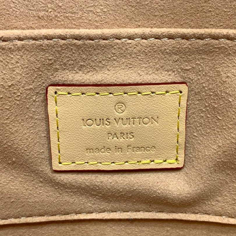 Фото Сумка Louis Vuitton Mini Dauphine S3286