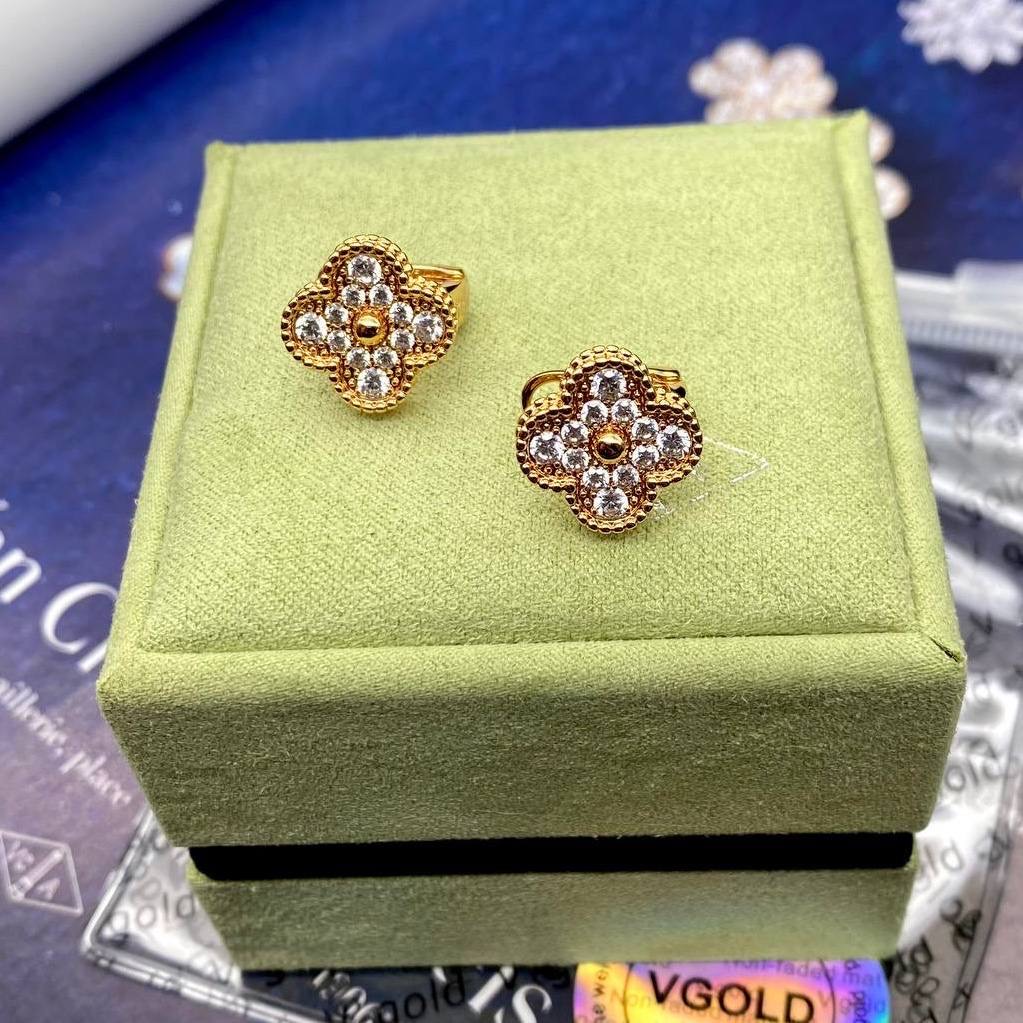 Фото Серьги Van Cleef & Arpels Vintage Alhambra B2180