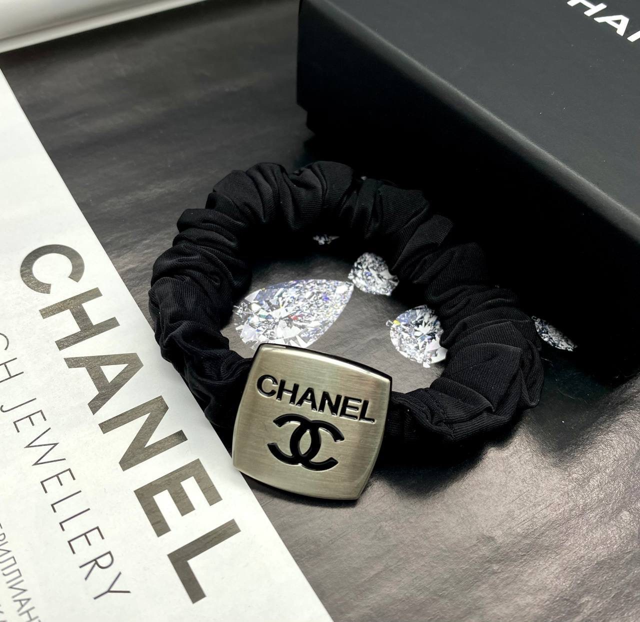 Фото Резинка для волос Chanel B2354