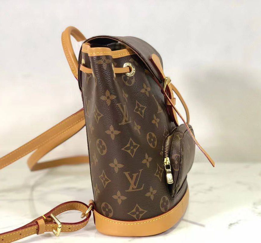 Фото рюкзака Louis Vuitton Montsouris S3313