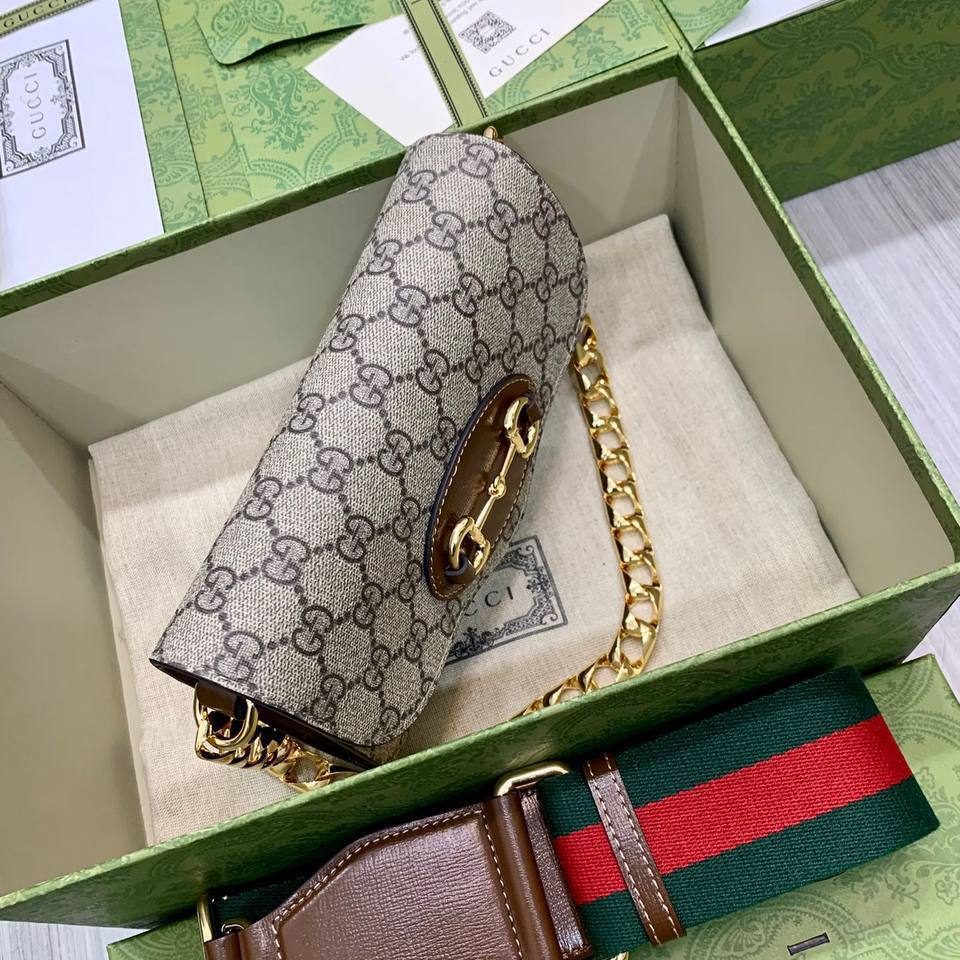 Мужская сумка Gucci A104233 кожаная чёрная 30:16 см