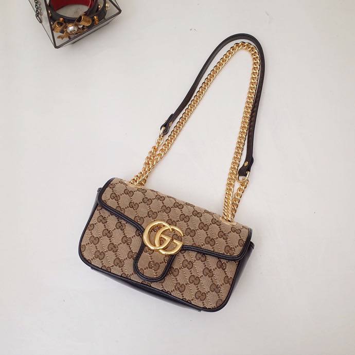 Фото сумки Gucci GG Marmont S3362