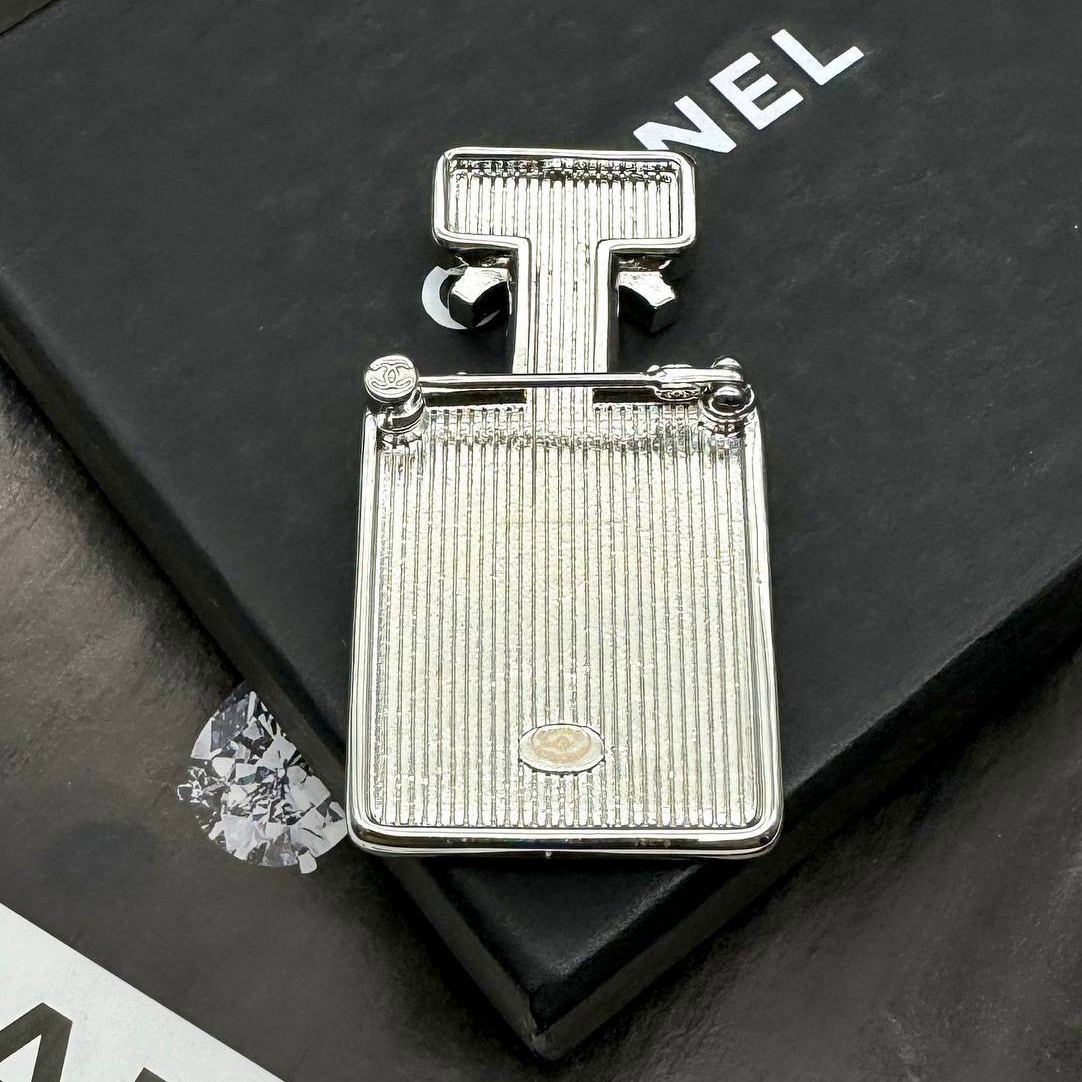 Фото Брошь Chanel M1847